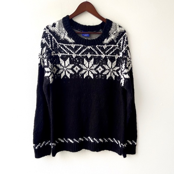 Le Tigre Sweaters - Vintage Le Tigre Black Snowflake Fair Isle Sweater
